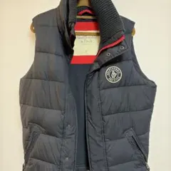 Abercrombie & Fitch ブラックダウンベスト S