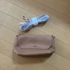 DOUDOU ショルダーバック 新品のサムネイル