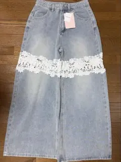 【mily bilet】花柄レースワイドデニムパンツのサムネイル