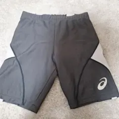 アシックスショートタイツ