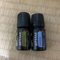 未使用品】ドテラ エッセンシャルオイル イランイランとサイプレス15ml 