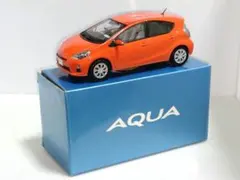 トヨタ アクア NHP10 前期 カラーサンプル ミニカー ⑧ 5A3 イエロー