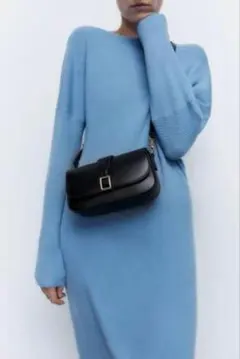 【新品】ZARA バックルディテールクロスボディバッグ　ブラック