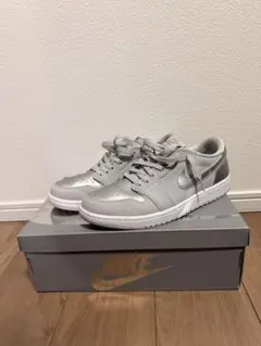 2026年最新】air jordan 1 low 27cmの人気アイテム - メルカリ