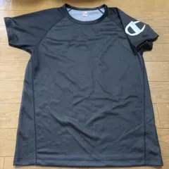 Champion Tシャツ　着用少