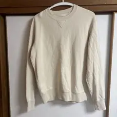 クリーム色 クルーネック スウェット