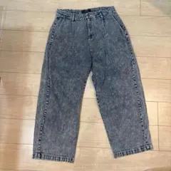 Beno ワイドバルーンデニムパンツのサムネイル