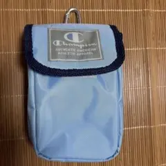 【新品未使用品】Champion チャンピオン カラビナ付きポーチ ライトブルーのサムネイル