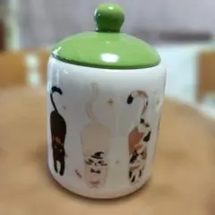 カルディ 猫の陶器製キャニスターのサムネイル