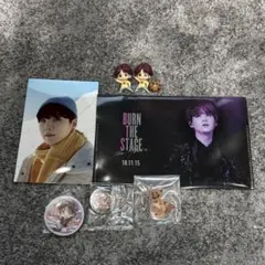 BTS アクリルパネル シュガ額縁 - メルカリ