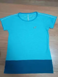 Babolat テニスウェア 半袖 Tシャツ レディース　Mサイズのサムネイル