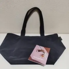 Item thumbnail for item e642df77-28e6-430a-9d52-4b235521fa06