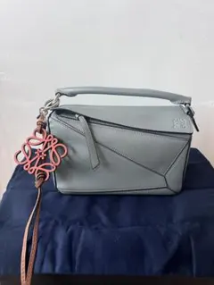 LOEWE Puzzle Bag パズルバッグ ミニ グレー 巾着有り - メルカリ