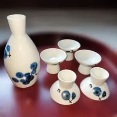 62新品 花柄徳利と盃セット 木箱付き - メルカリ
