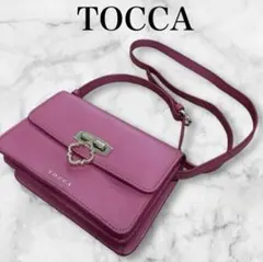 TOCCA クローバーモチーフ　カメラバッグ　クロスボディ　ゴールド金具　本革のサムネイル