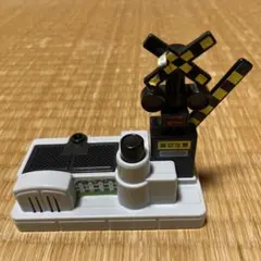 Item thumbnail for item 49cb25d6-12e2-48b1-8c99-42e0d05f09fb