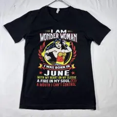 【DC】　ワンダーウーマンアメコミ風VネックTシャツ
