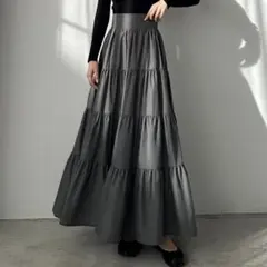 louere ロングスカート　ダークグレーのサムネイル