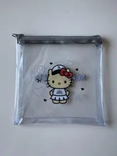 ホークスシークレットクリアポーチ【日焼けHELLO KITTY 44番笹川】のサムネイル
