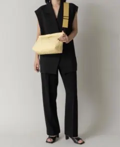 未使用 LE VERNIS ル・ベルニ キルティング クラッチ ショルダーバッグ