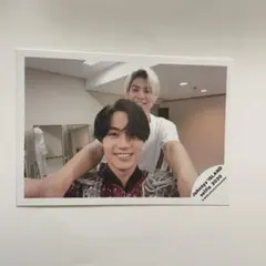 公式写真 セルフィー