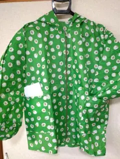 緑色のひつじ柄農作業用ヤッケと、パンツセット