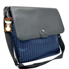 Item thumbnail for item a7ac0472-5f6a-4e98-88ef-de869a3c3686