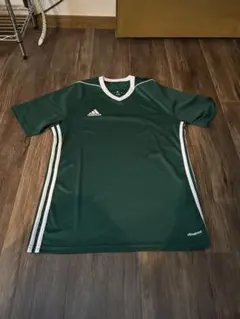 adidas サッカーシャツ 緑