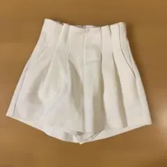 ショートパンツ