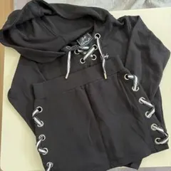 Rady ブラック フード付きセットアップ