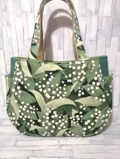 Item thumbnail for item c7935658-2d05-44b7-96da-13e6693016b0