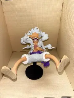 ニカ　奔走　ワンピース ルフィ フィギュア 約25cm Amazon | 20cm ワンピーススクワットモンキー・D・ルフィ