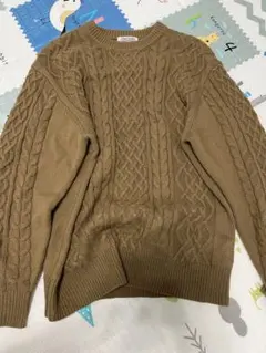 ニットセーター Lサイズ ブラウン ケーブル編み シンプル