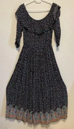 花柄レーヨンワンピース ネイビー系 オフショル