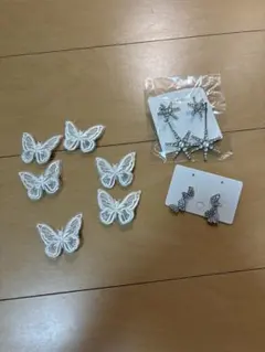 ウェディング　蝶　星　ピアス　ヘアアクセ