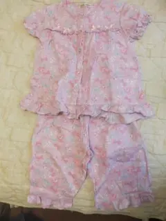 サンリオ　パジャマ　上下セット　120サイズ