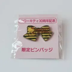 ハローキティ 30周年記念 限定ピンバッジ