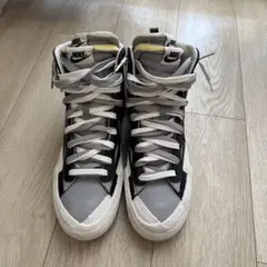sacai × NIKE BLAZER MID 箱無し