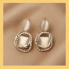 ピアス ゴールド スクエアストーン 揺れる 大人可愛い 高見え 韓国キラキラ金