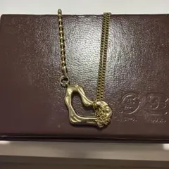ベイフロー　ハートモチーフ ネックレス ゴールドカラー