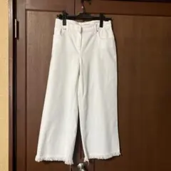 ZARA WOMAN ホワイトデニム ワイドパンツ フリンジのサムネイル