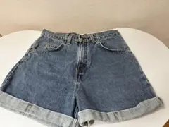 Levi Strauss & Co. ショートパンツ 37954 W71CMのサムネイル