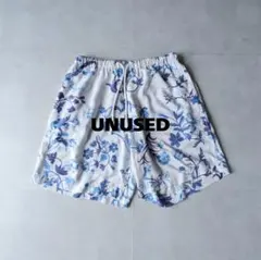 UNUSED ボタニカル柄 ショートパンツ S 白 青のサムネイル
