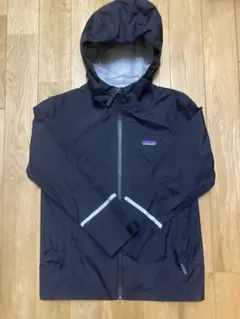 patagonia トレントシェルジャケット 黒　130