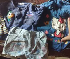 3点　Hello Kitty シャツとショートパンツセット　90㌢