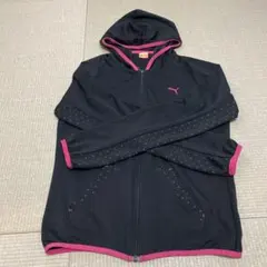 PUMA フード付きパーカー L 黒/ピンク