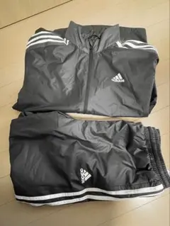 adidas ウィンドブレーカー　上下セット　160サイズ