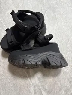 Item thumbnail for item 195373a8-fb6f-401a-95b6-5cadc03fb31a