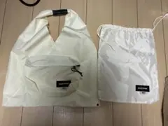 MM6 Maison Margiela x EASTPAK トートバッグのサムネイル