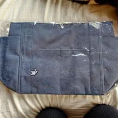 Item thumbnail for item 0bb3c670-105a-48b5-8d89-8f5e3c63e80d